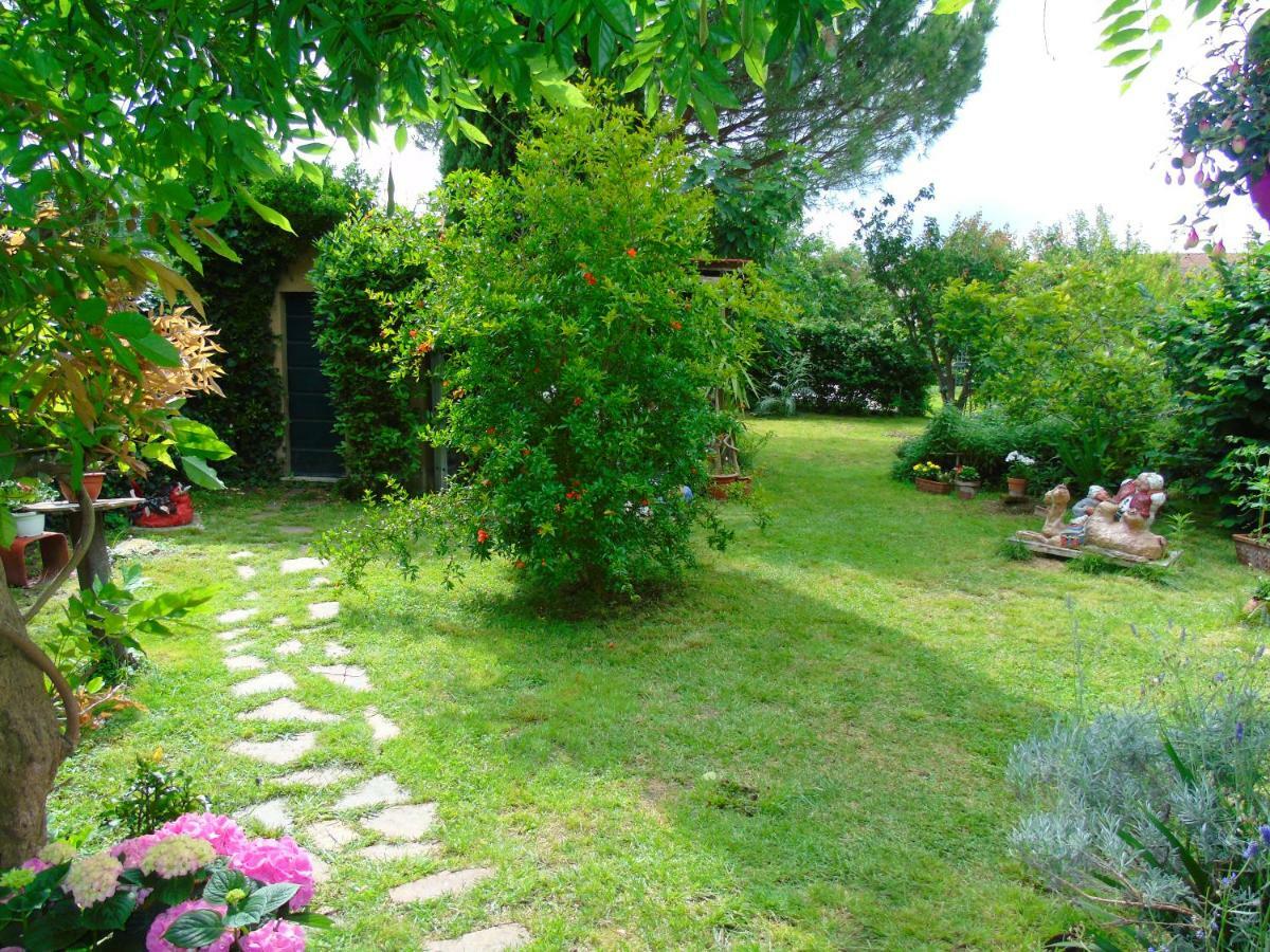 B&B Casa Marconi Pisa Bagian luar foto